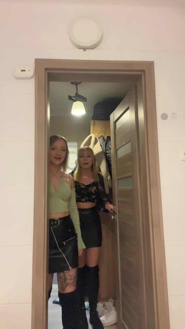 @Karolinka
