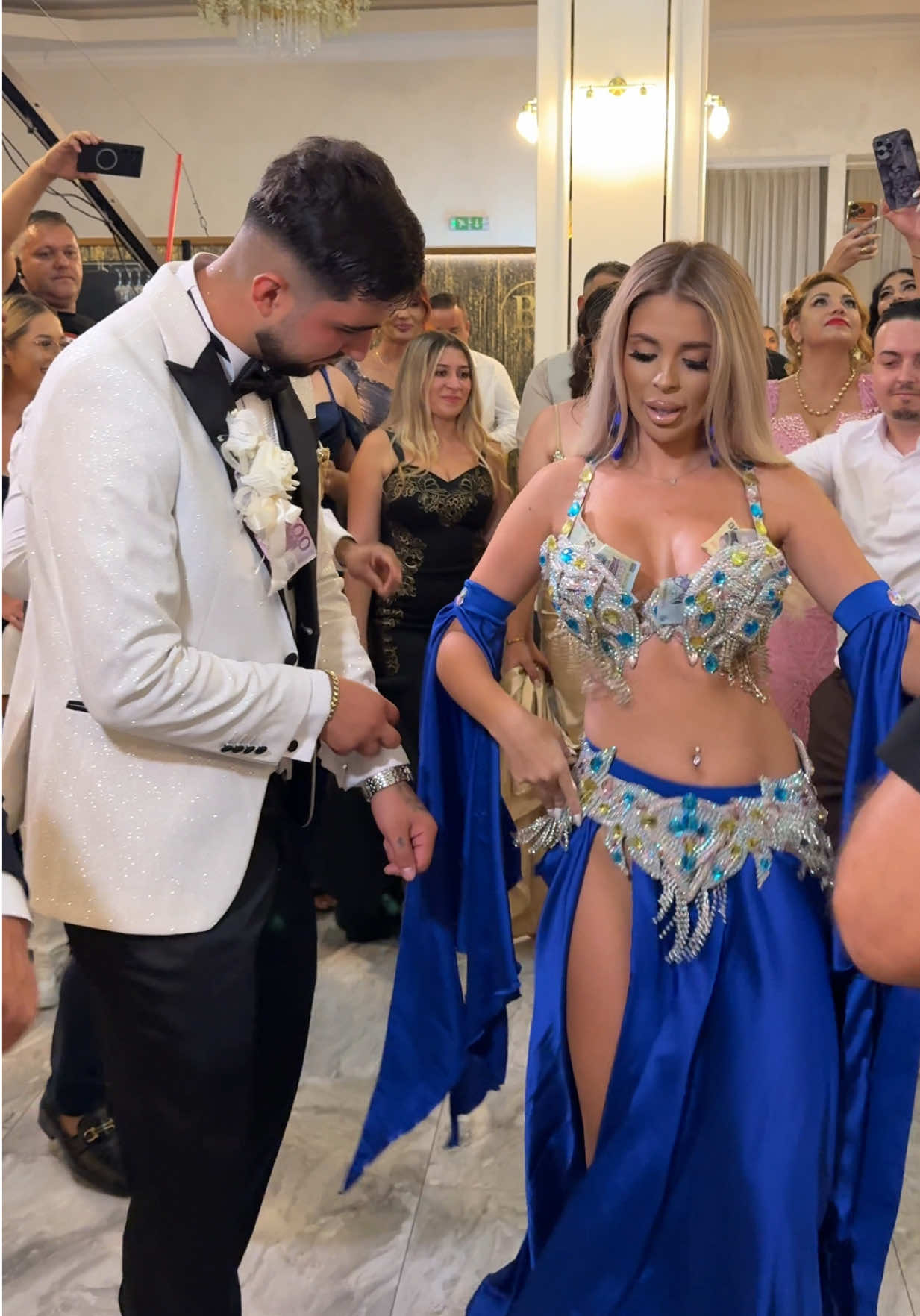 @Bianca Gabriela | Bellydance