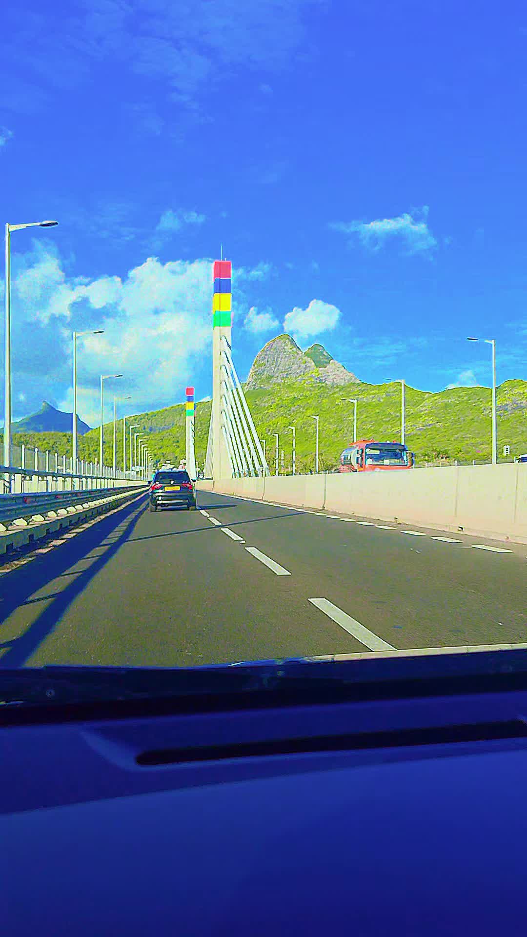 @𝓝𝓪𝔃🕊️