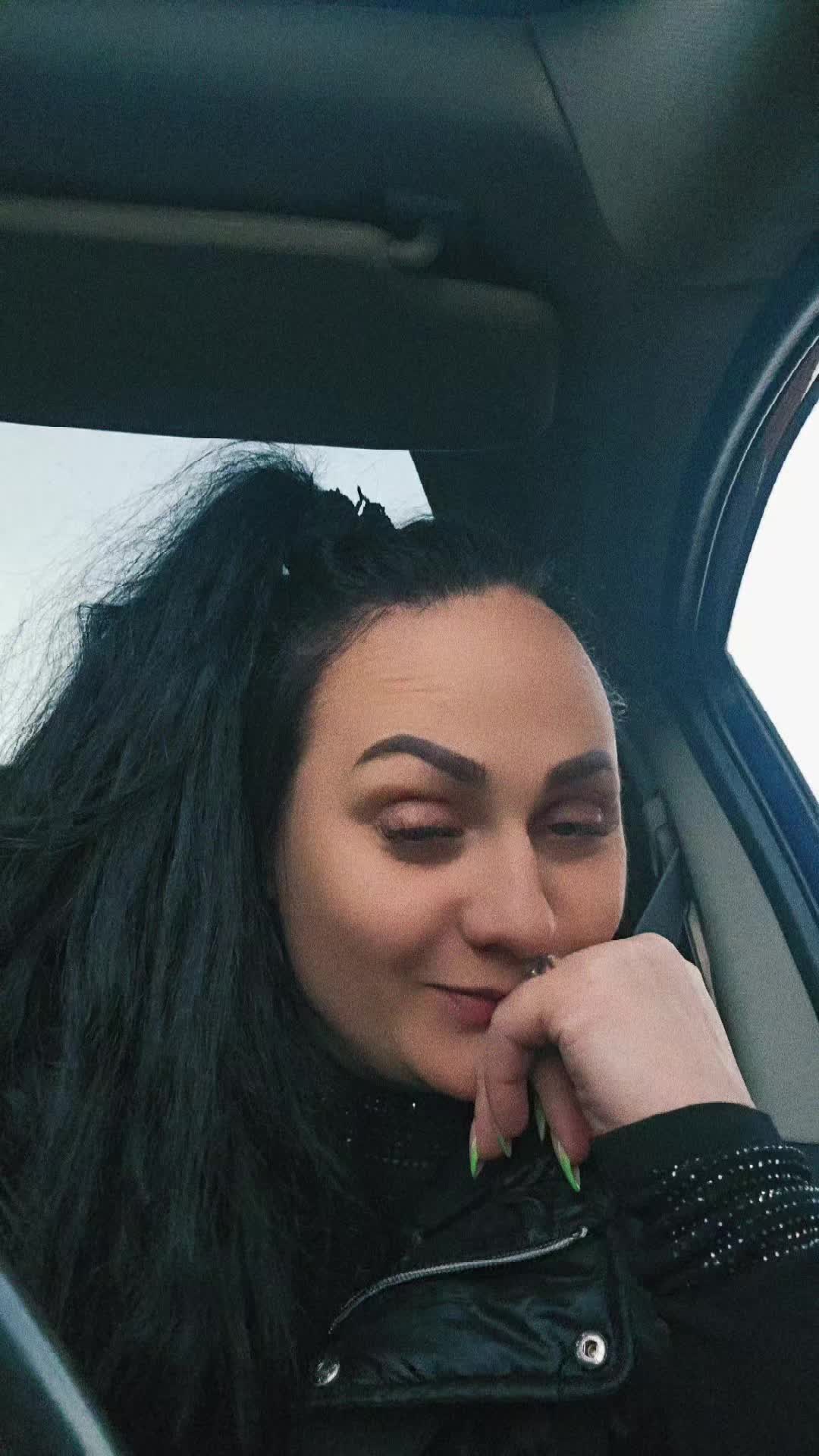 @Bosė😅