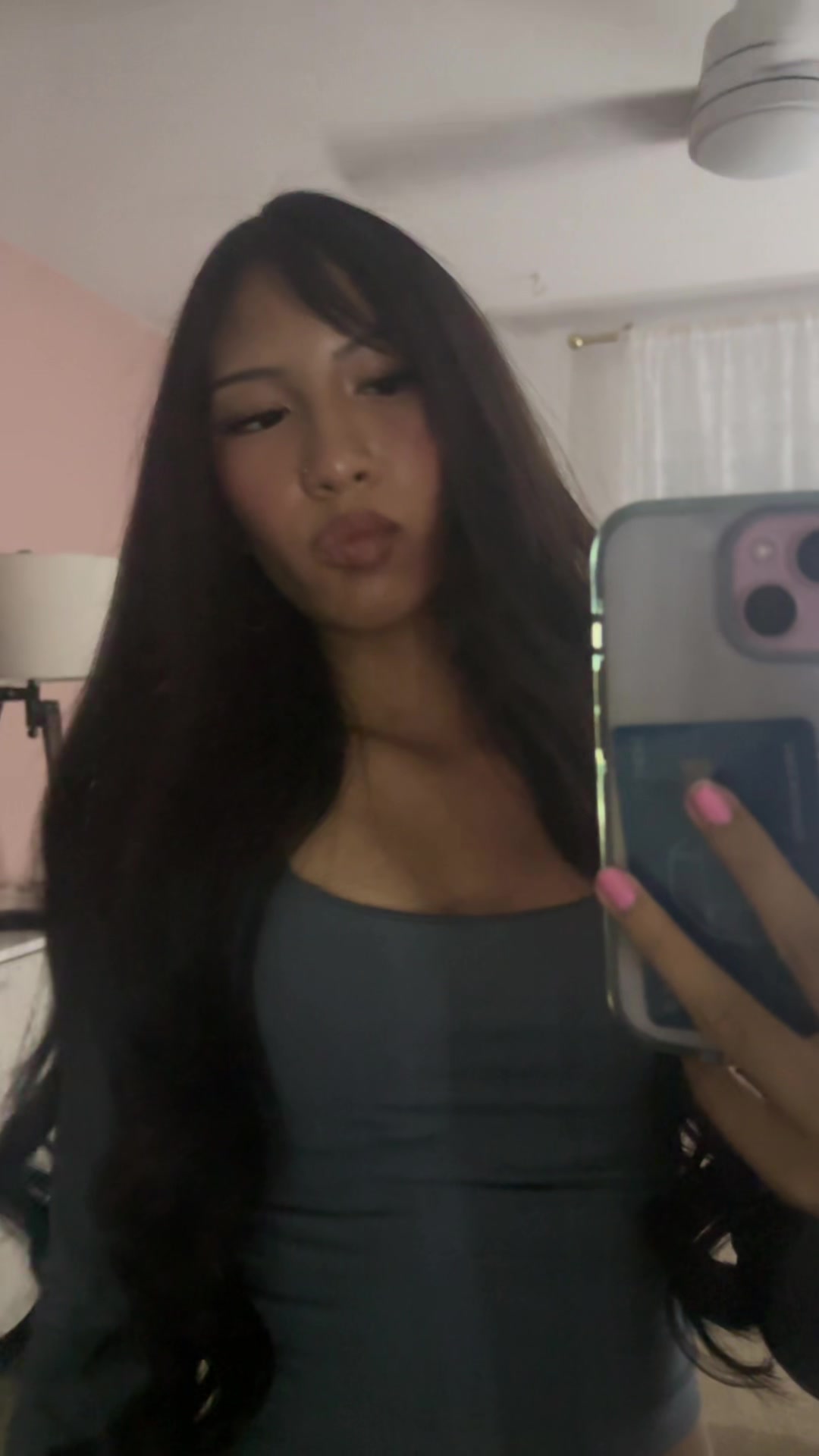 @twinkletoespoosay