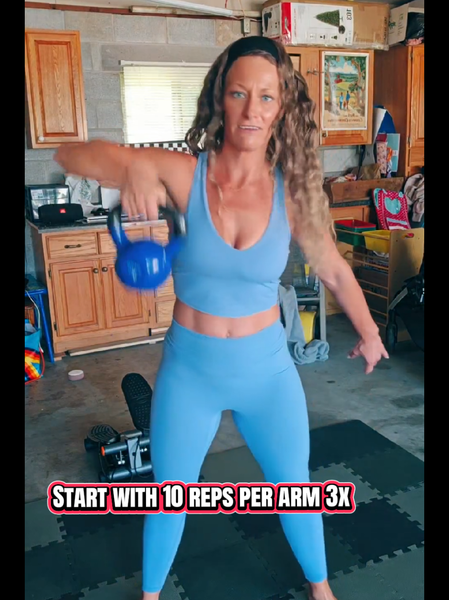 @Ashley🦋✨️ Fit Mom