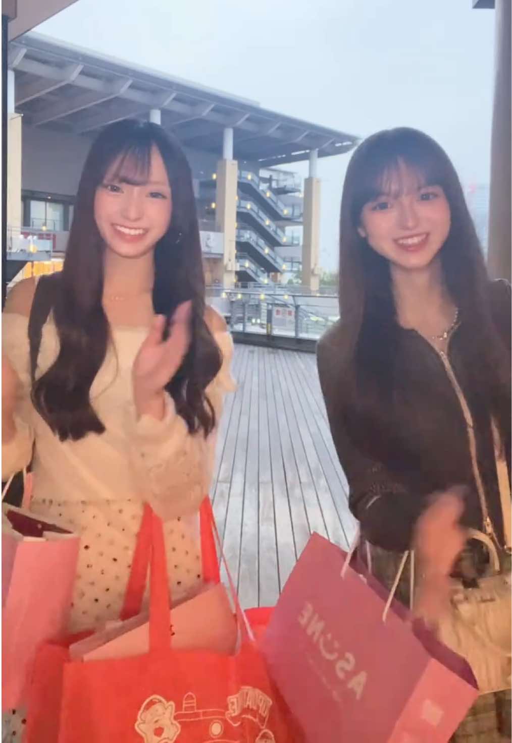 @胡晴