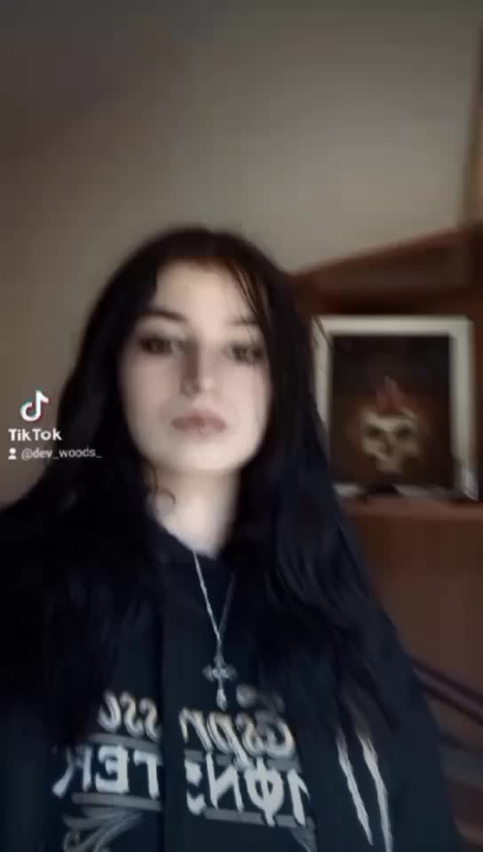 @Dev van goth