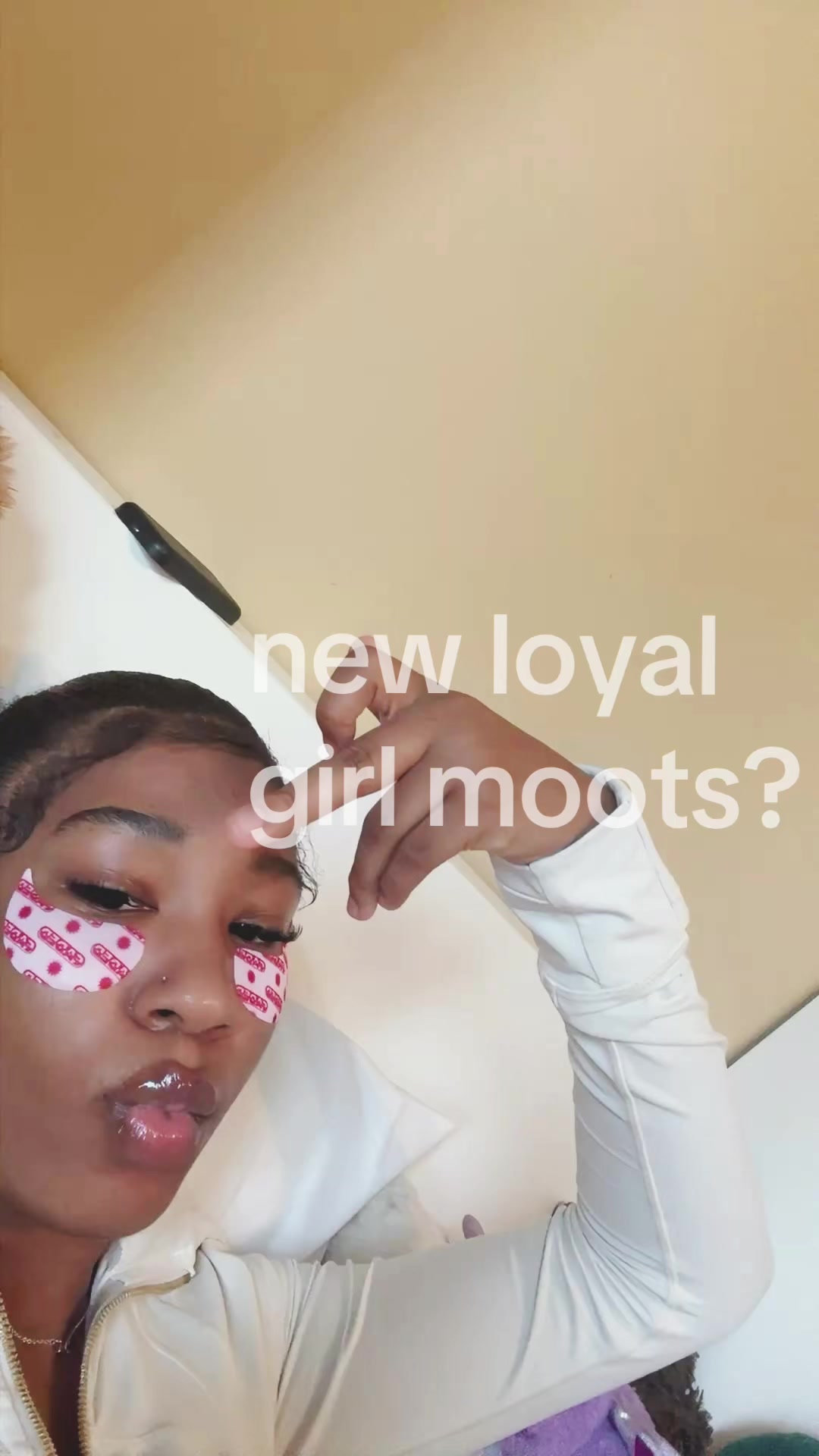 @girlmoots