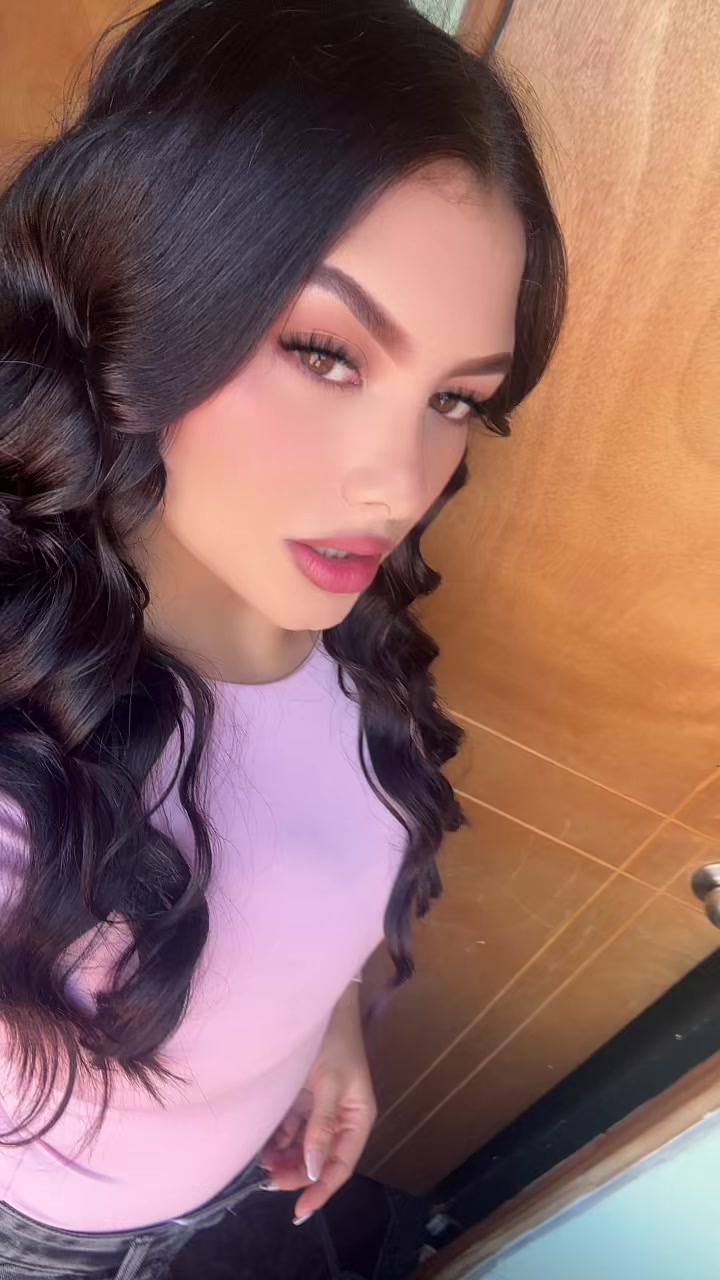 @𝑹𝒐𝒙𝒂𝒏𝒂💋