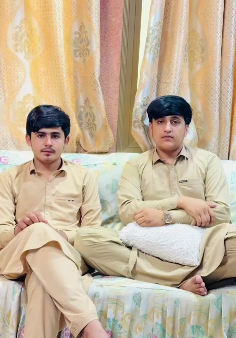 @شاویز ہنجرا❤️&zwj;🩹⚜️