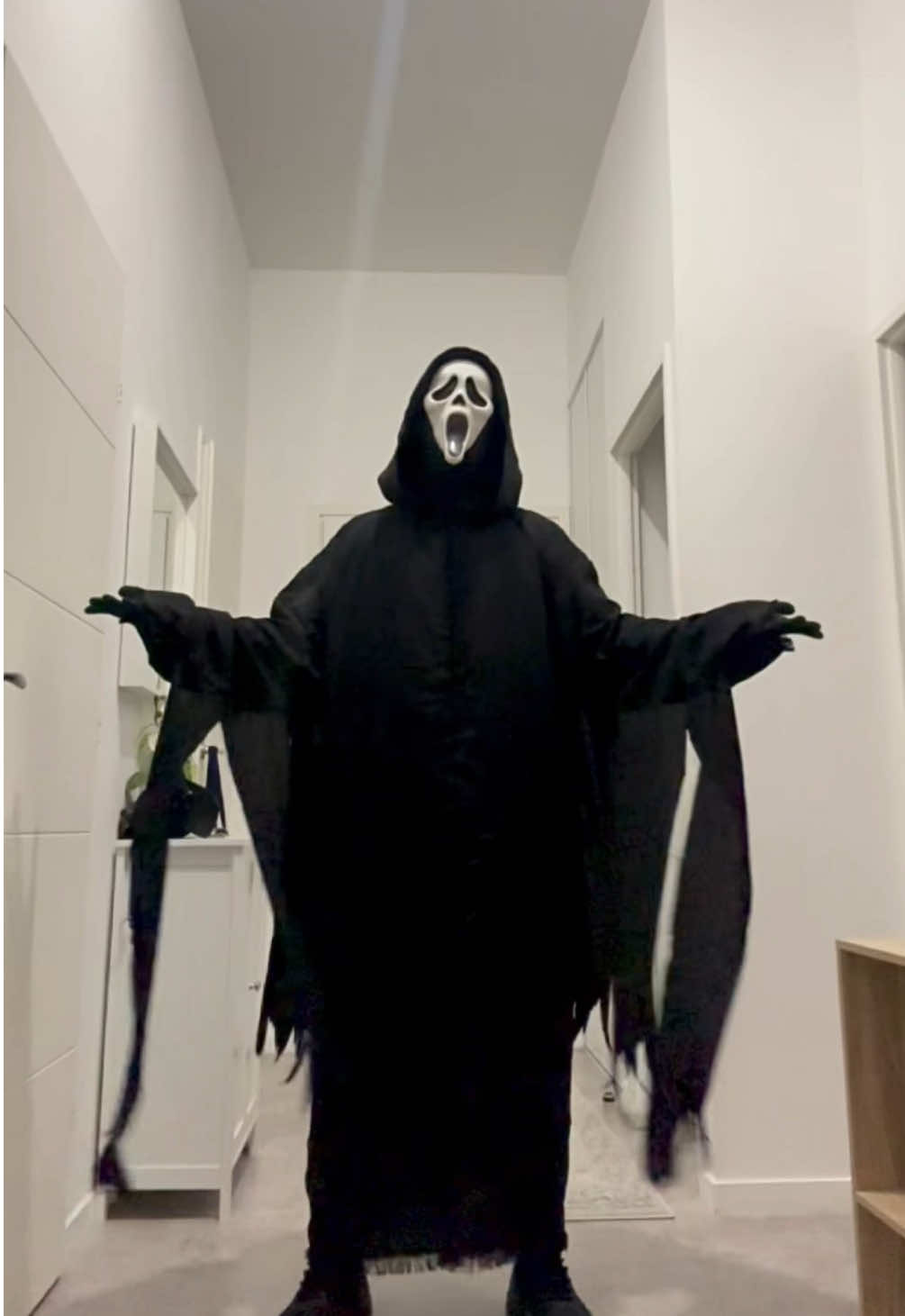 @𝐓𝐡𝐞&nbsp;𝐆𝐡𝐨𝐬𝐭𝐟𝐚𝐜𝐞