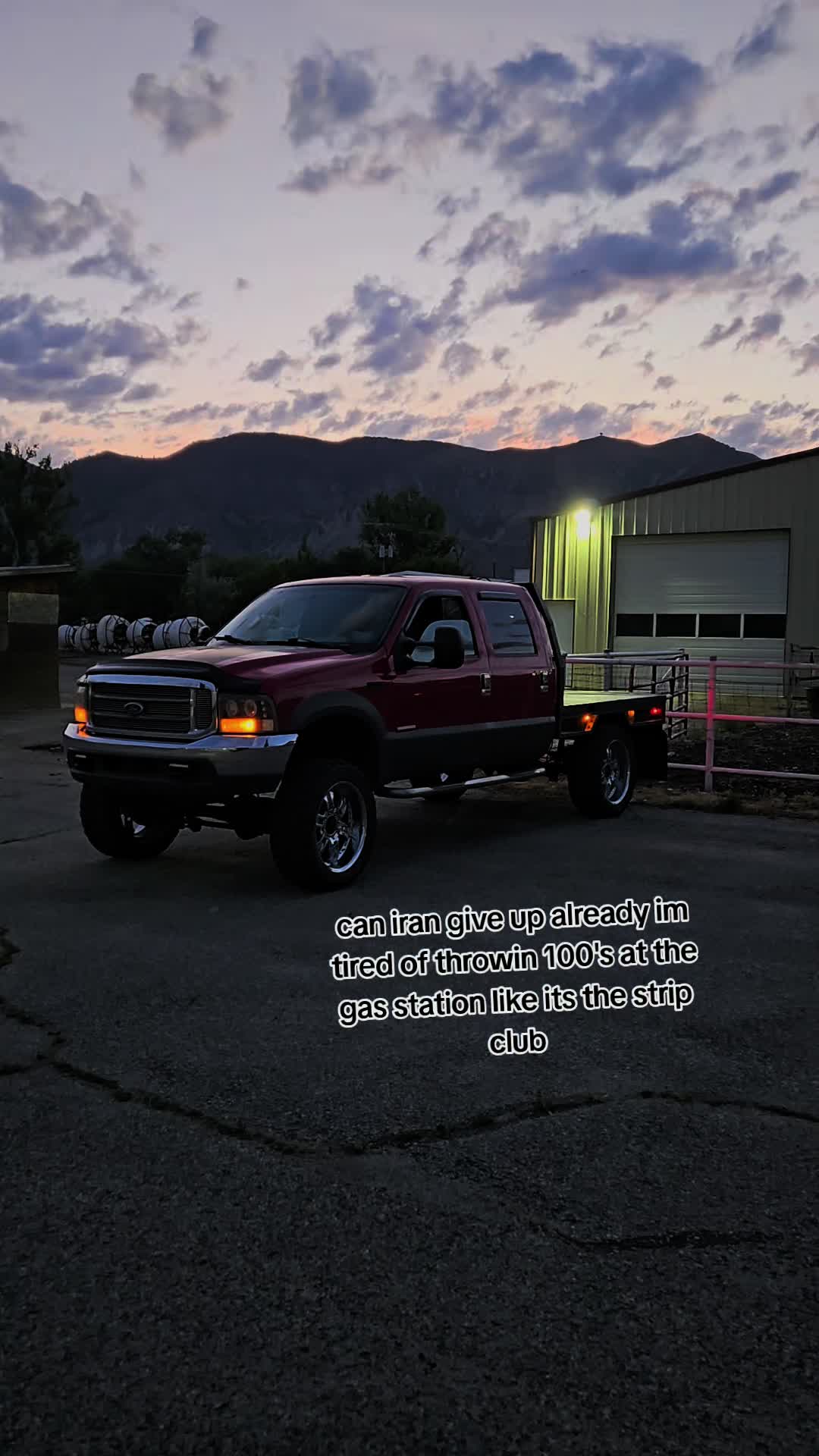 @CliffordTheBigRedTruck