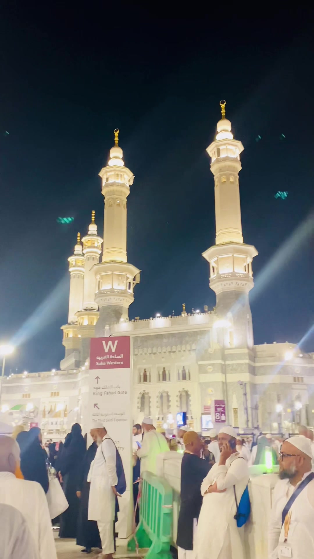 @Shabi Khan🍁🇸🇦