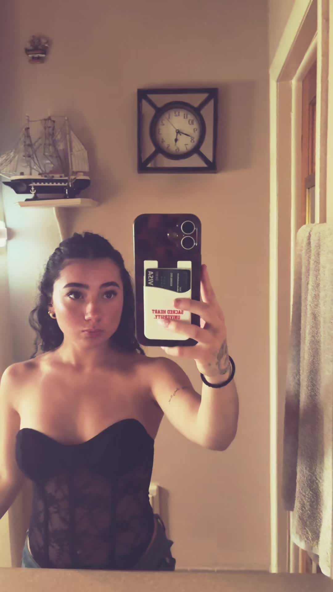 @Olivia🌑