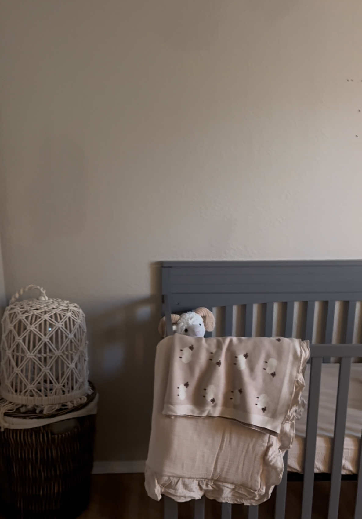 @Bri | Motherhood + More