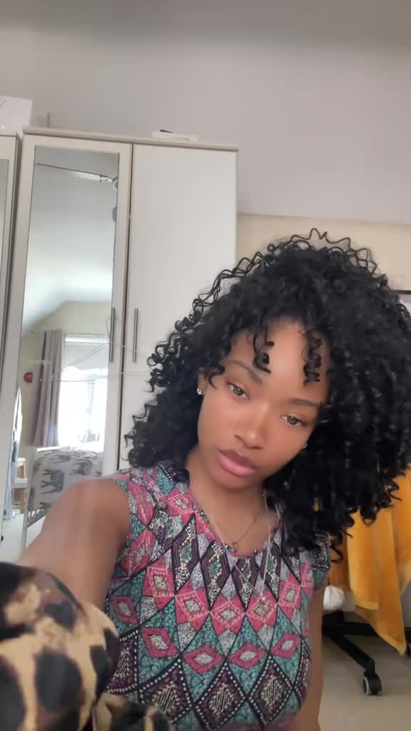 @YoungAthena