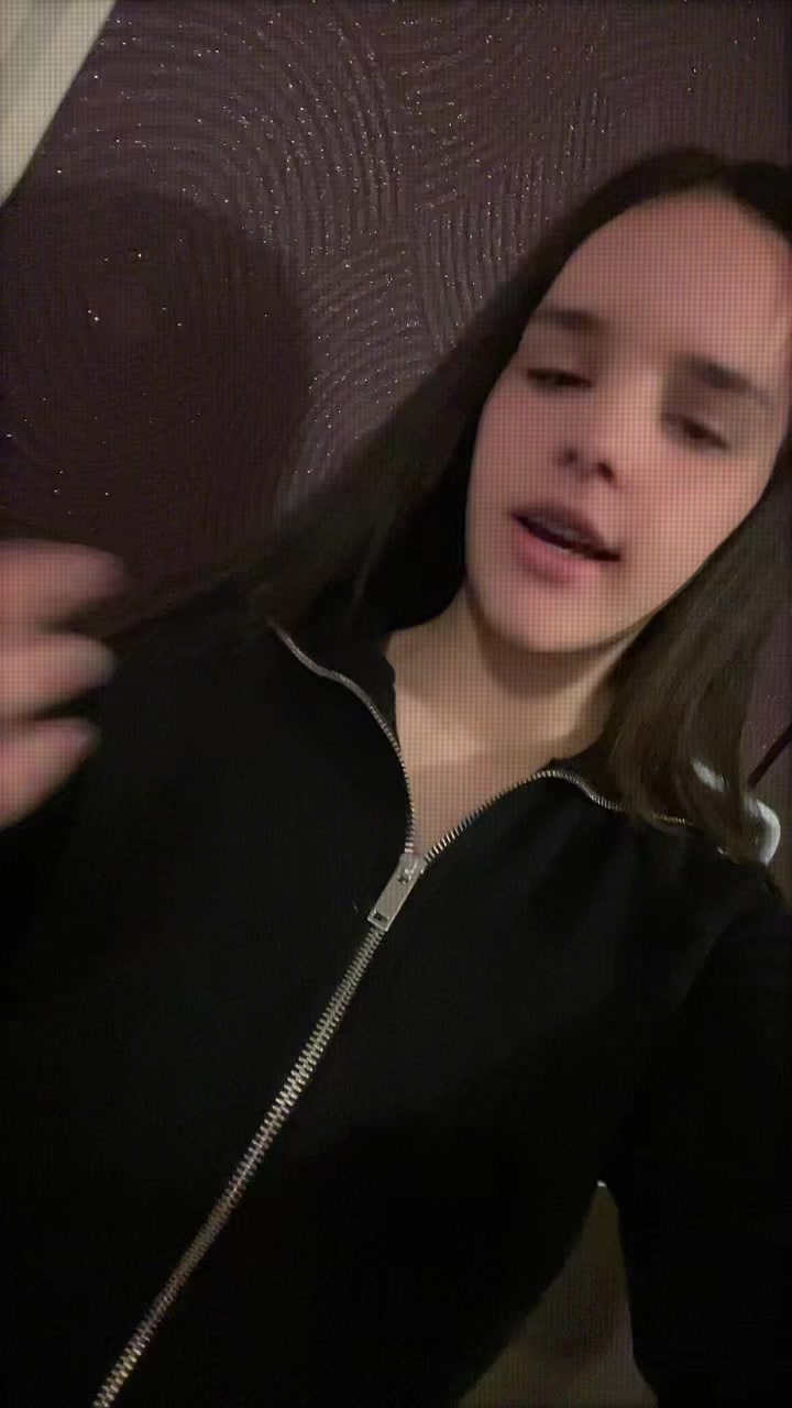 @𝑆𝑜𝑓𝑖𝑎 ✯