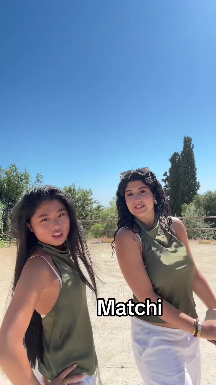 @Alinaaa