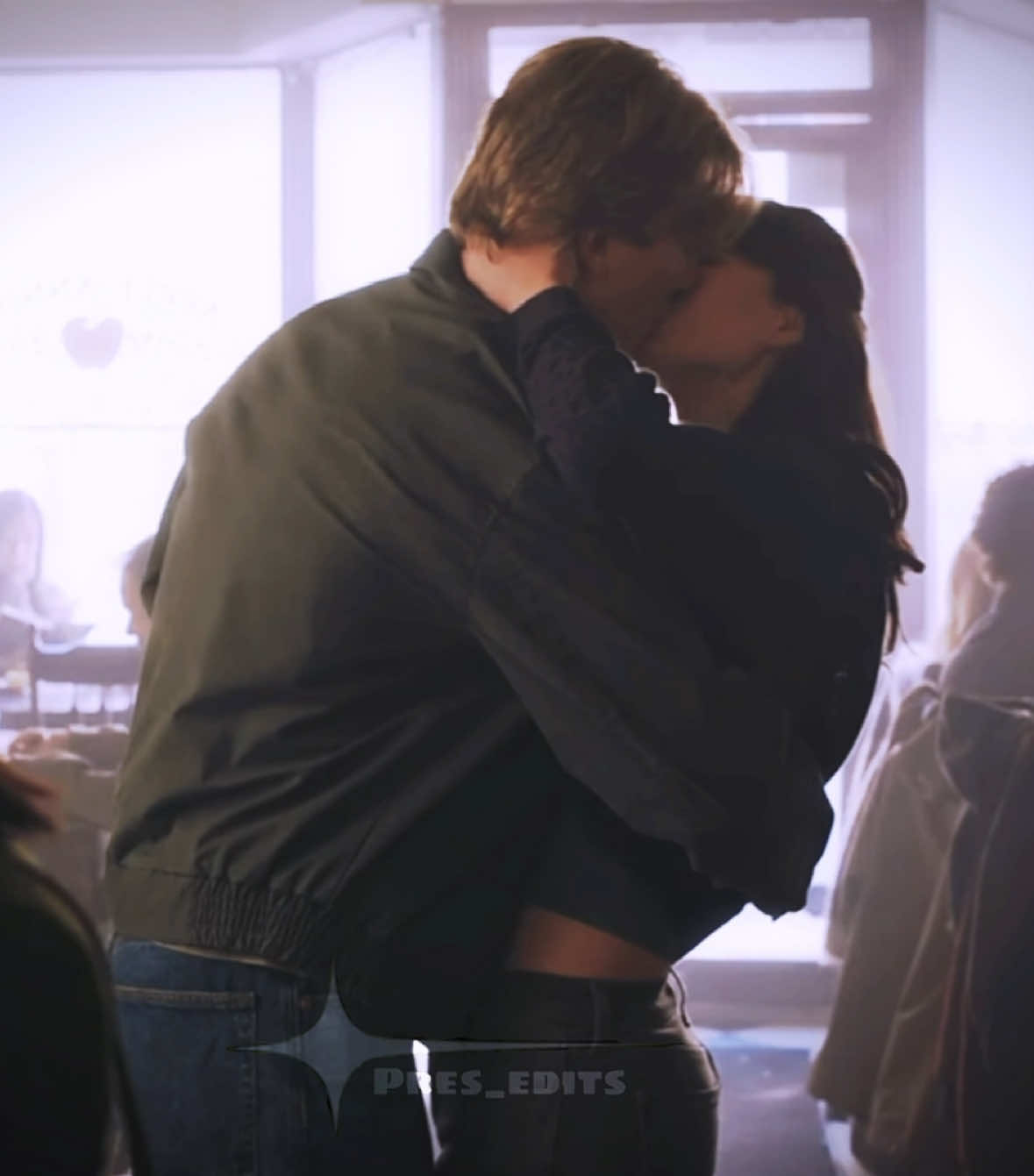 @secreteditor477