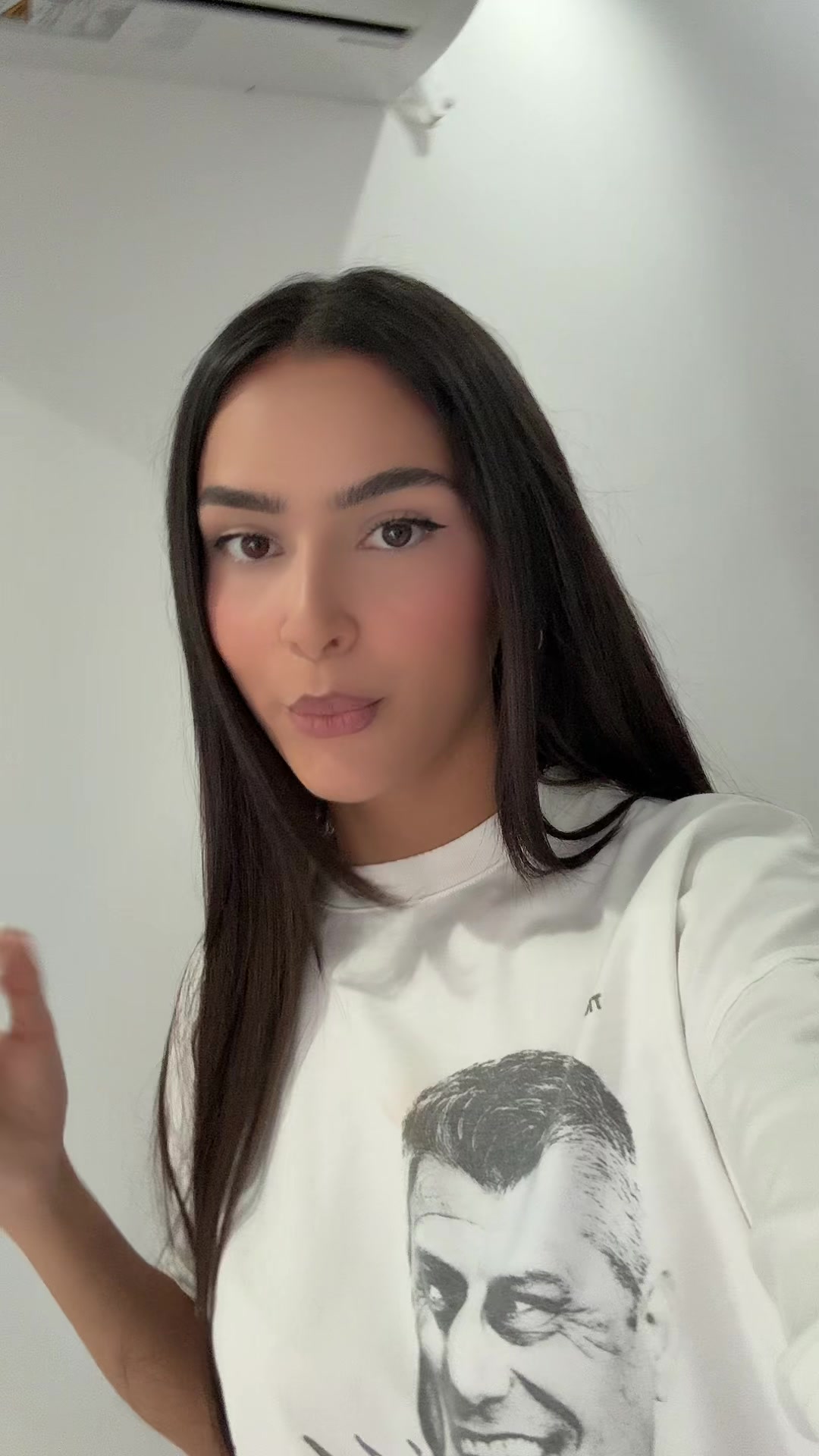 @ariolahajdari