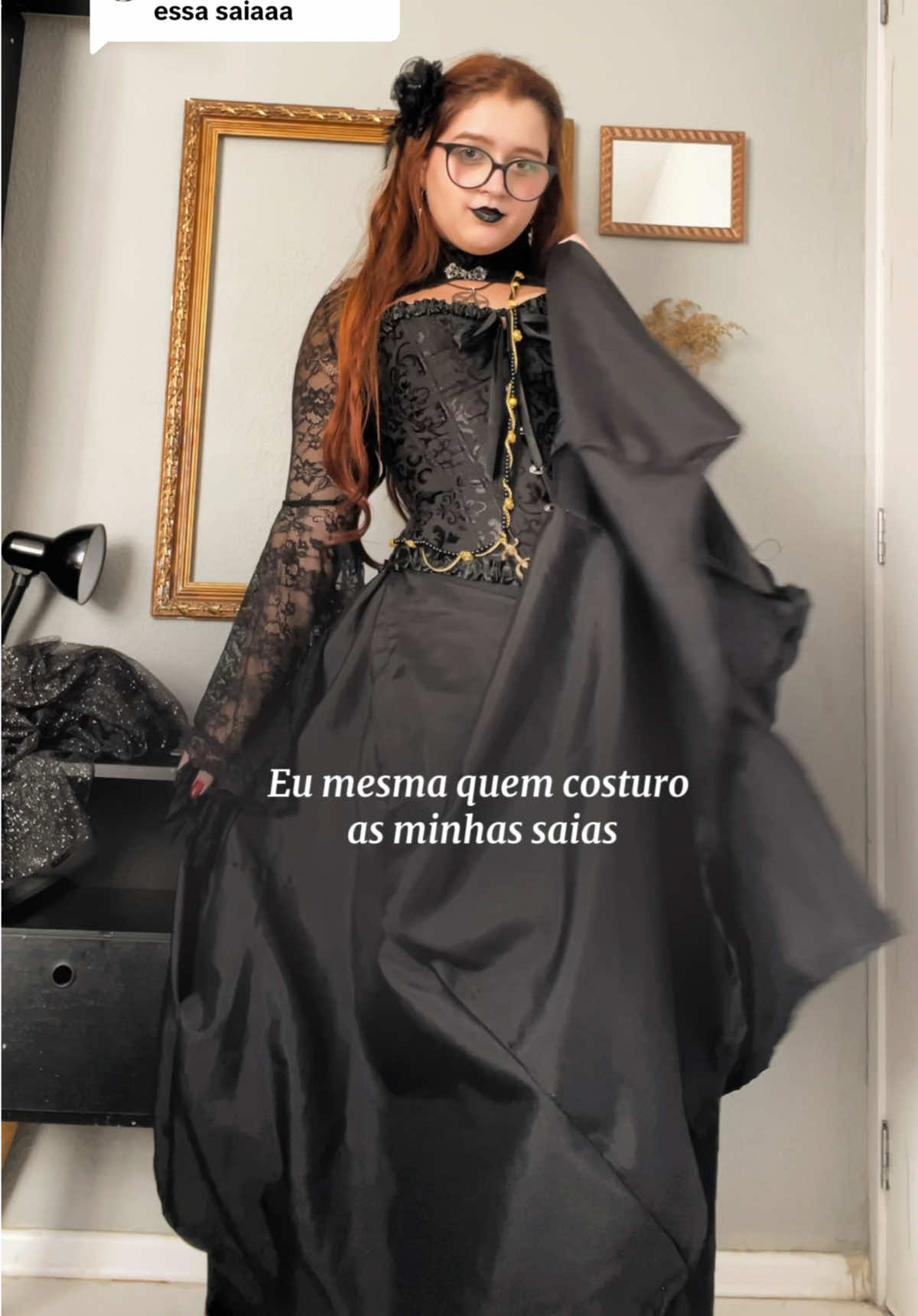 @Bruxa de Salém