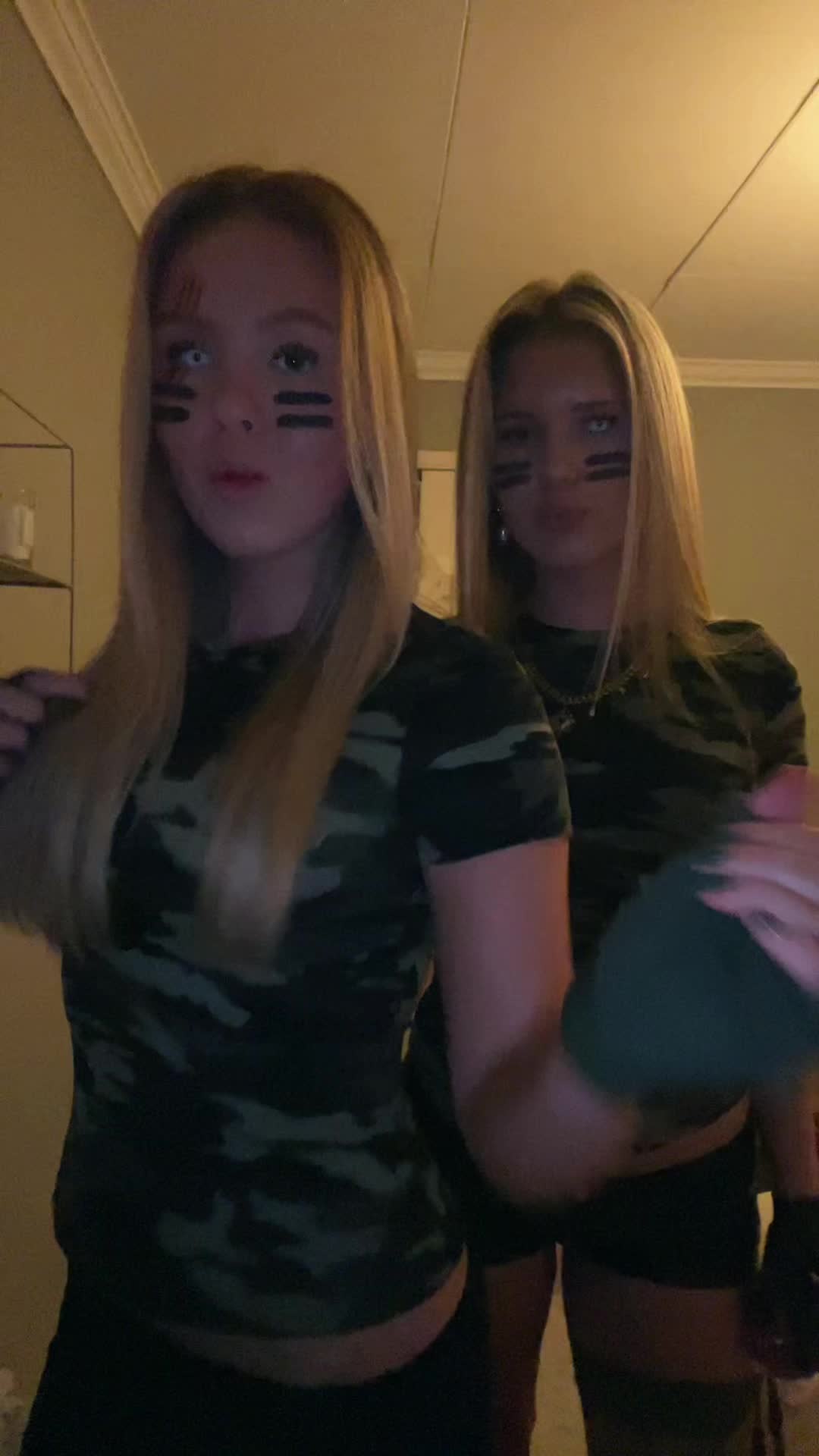 @𝐉𝐮𝐥𝐢𝐚