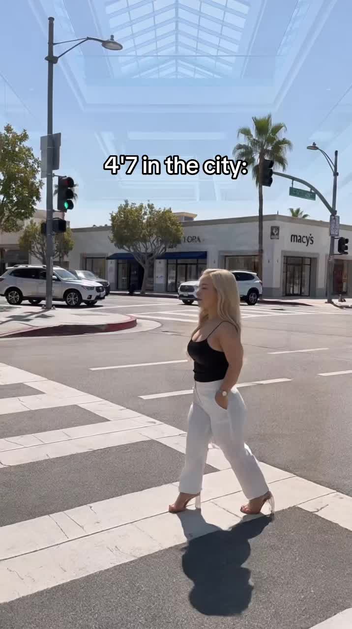@Elina