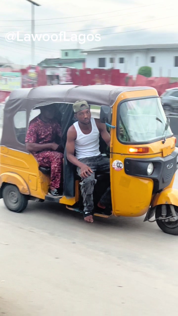 @LAWO OF LAGOS 🤣🤣