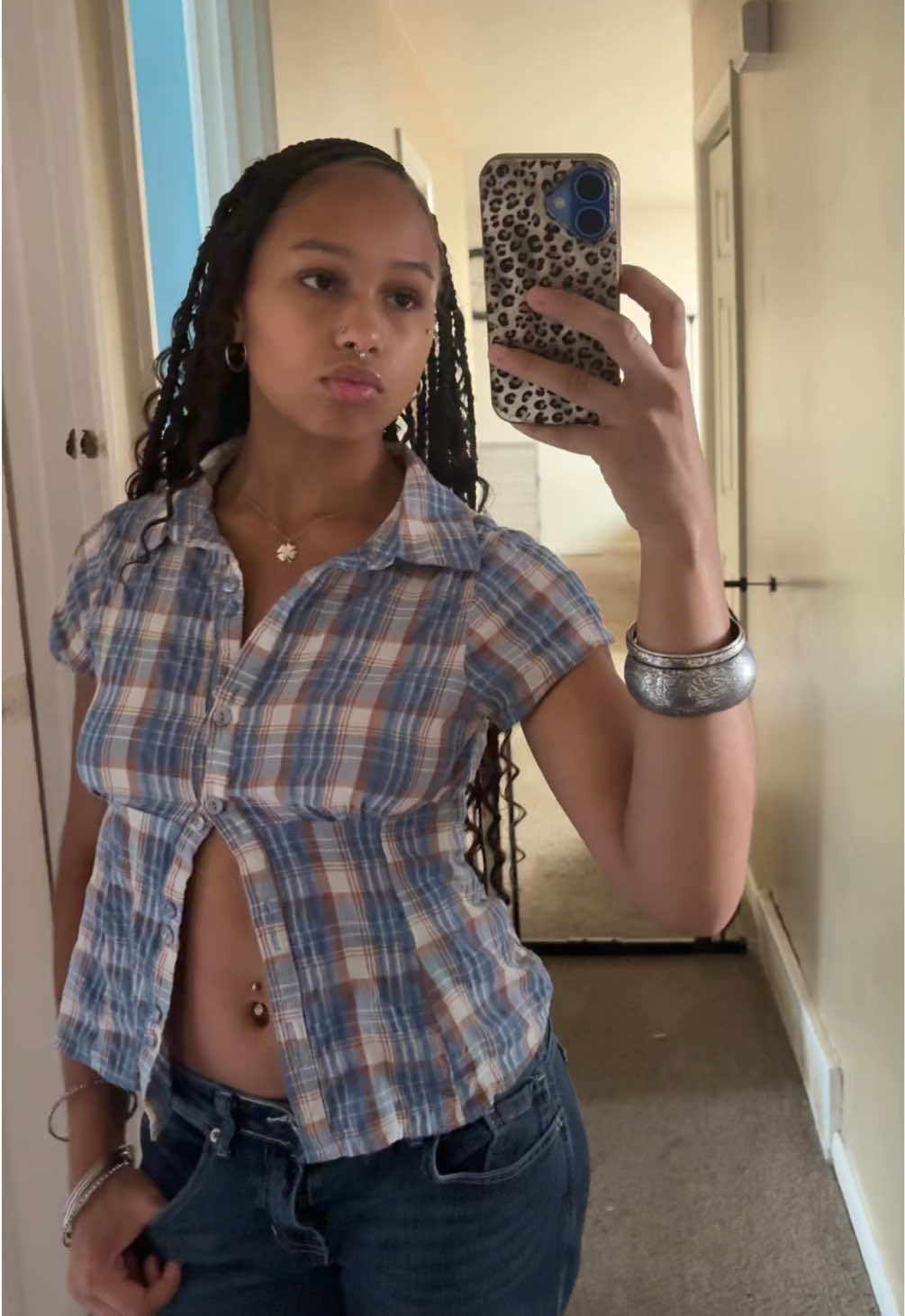 @<3