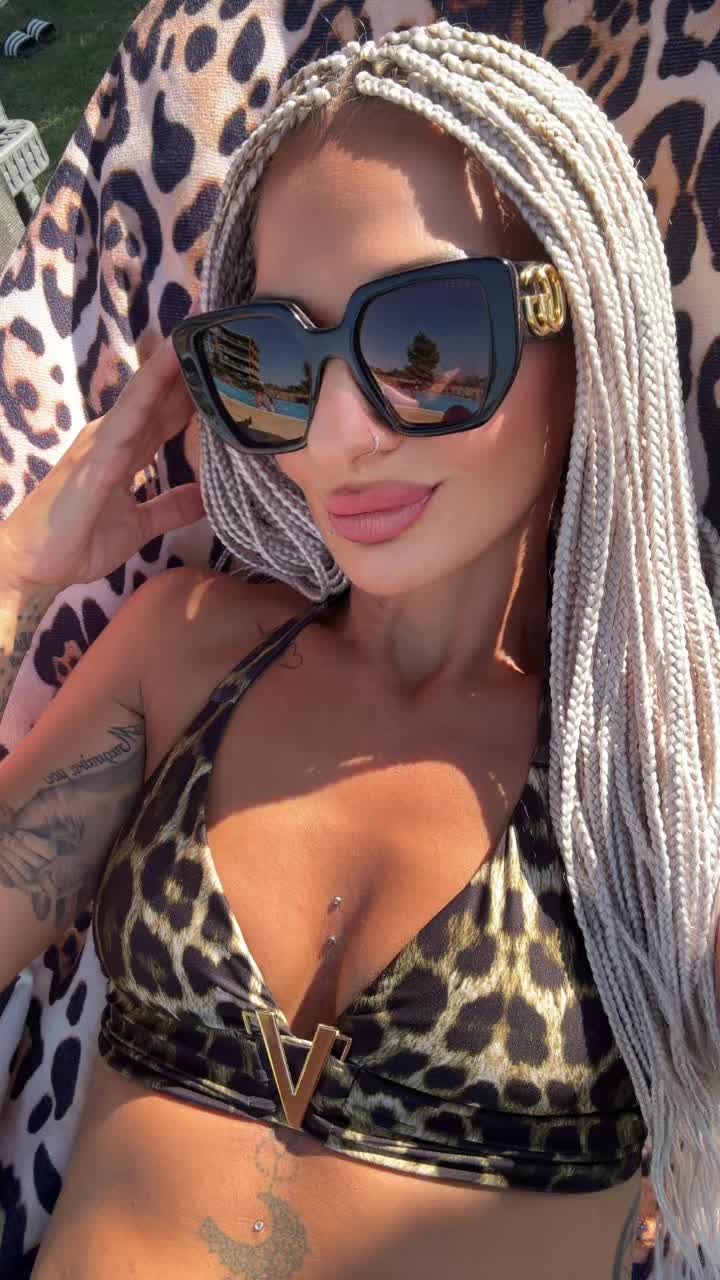 @Marinatasidou💋