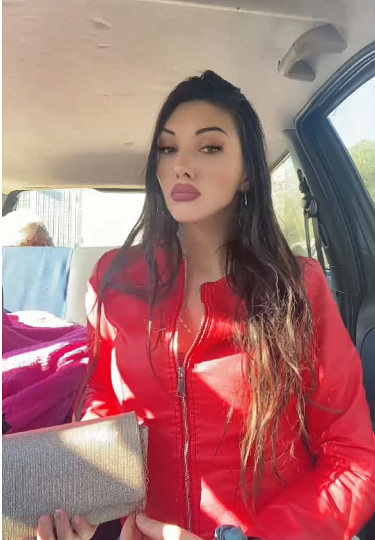 @☆Rovena Castelli☆