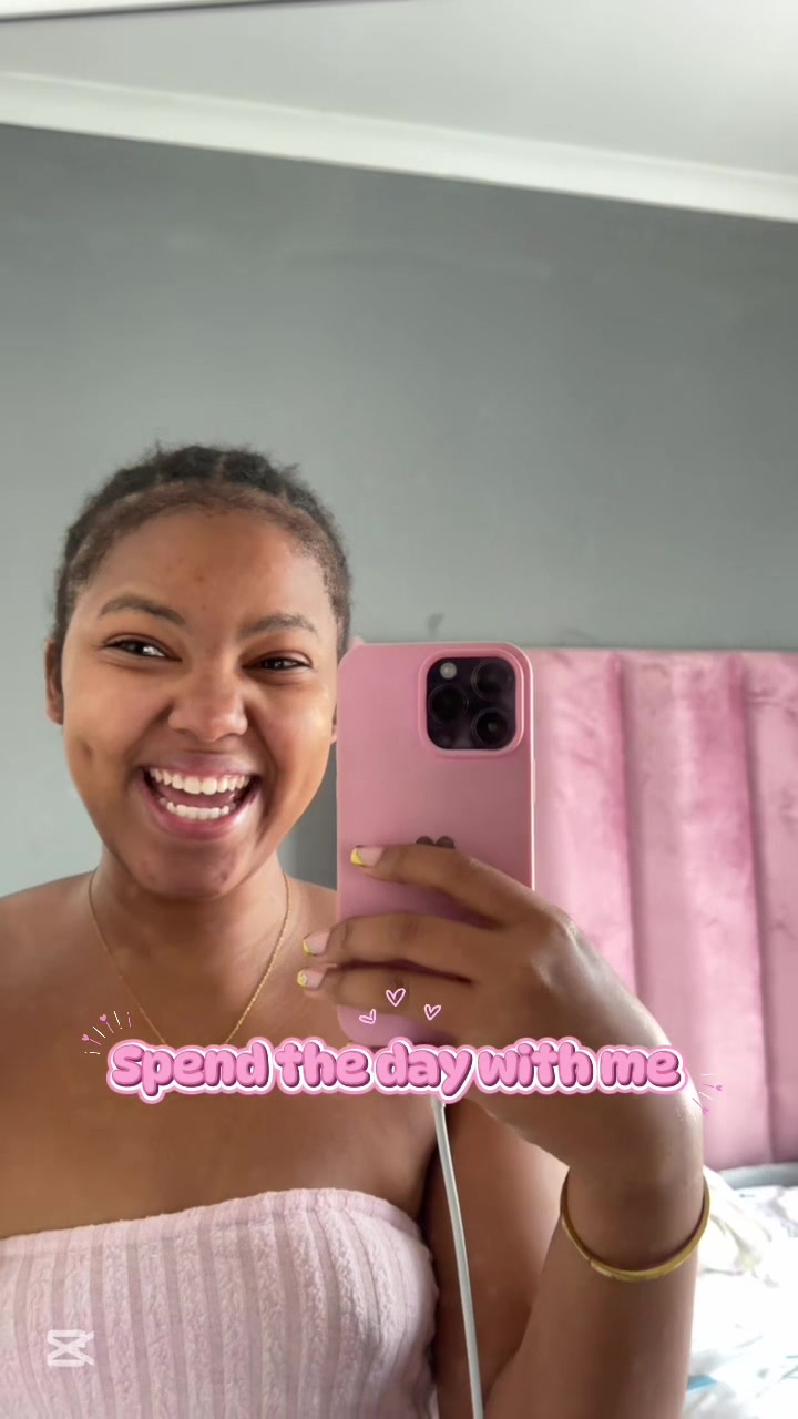@Kay-Leigh Mello