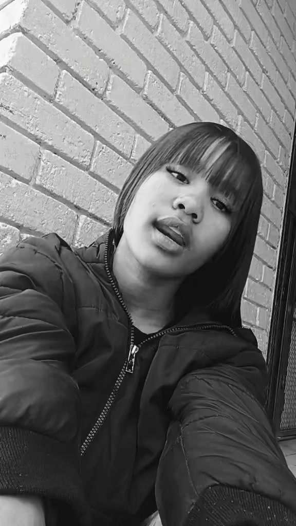 @FAEESHA🐅🍒