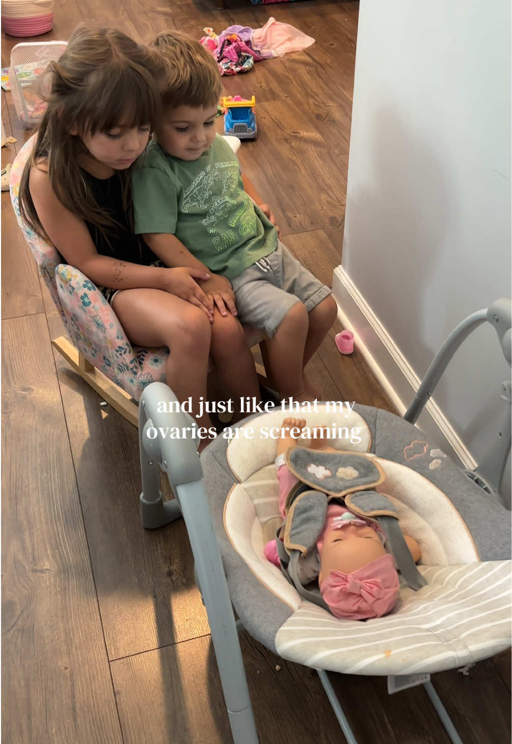 @tia | toddler mom + ugc