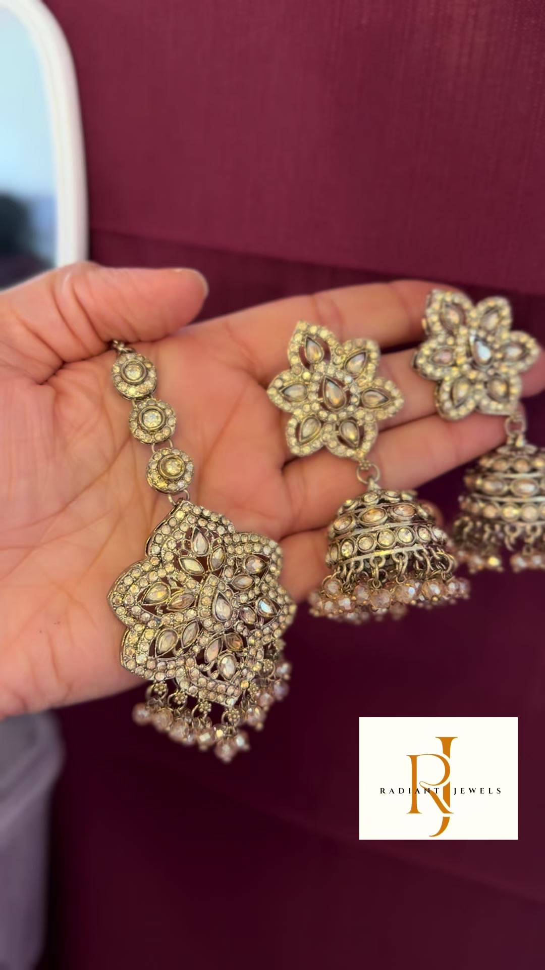@Famous Radiant Jewels 🇨🇦🍁