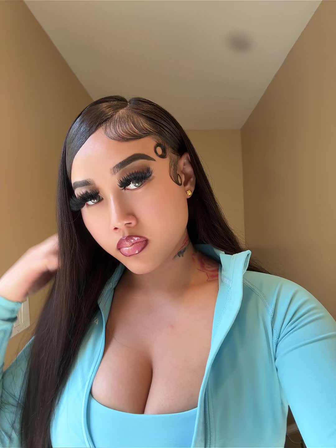 @chantaleebo