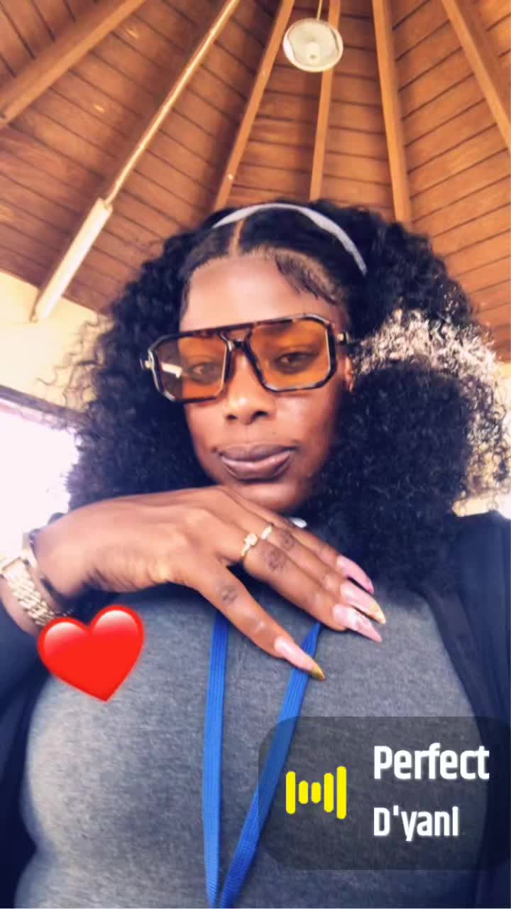 @Caribbean girl🇰🇳