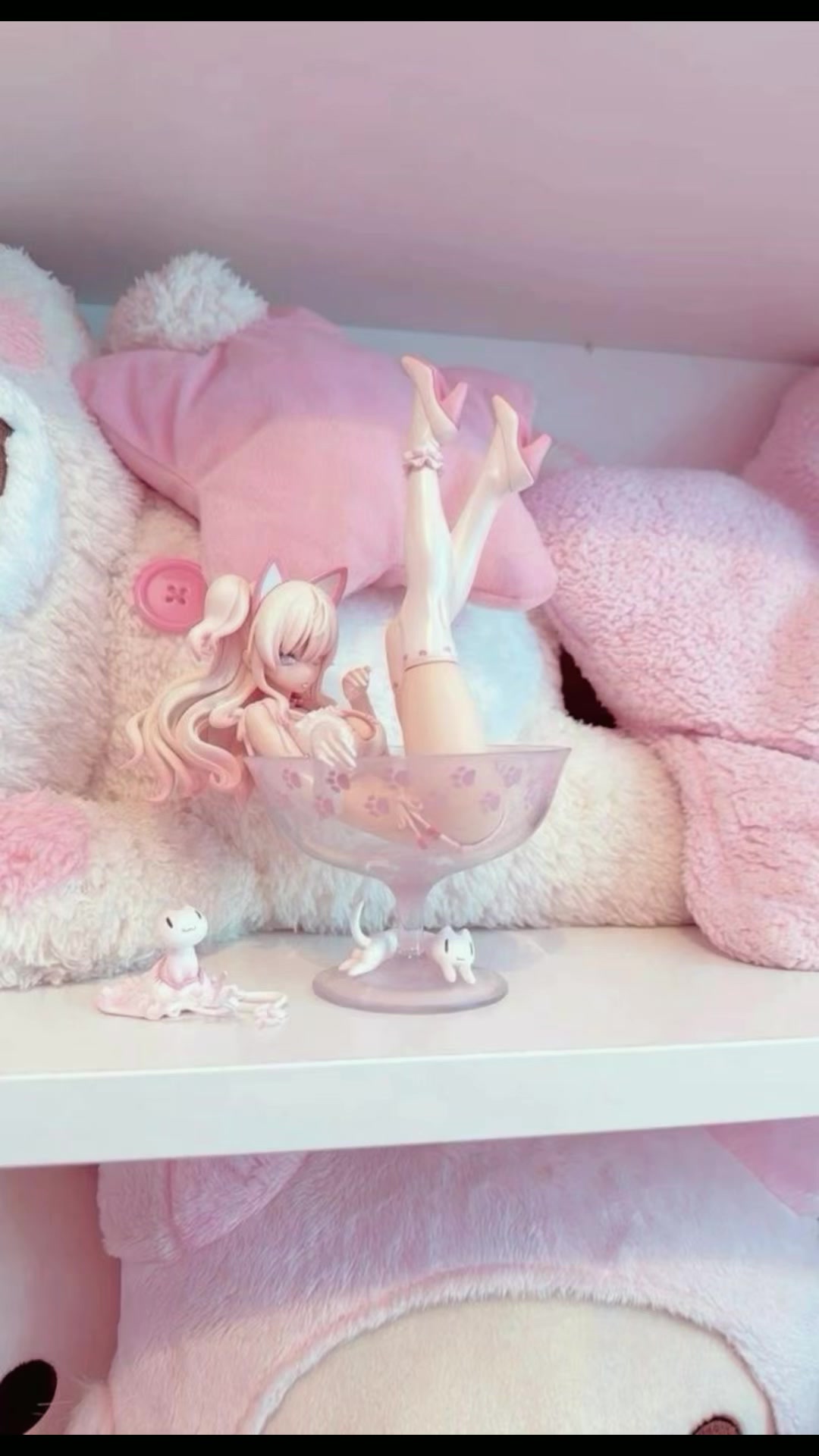 @𝔡𝔞𝔦𝔫
