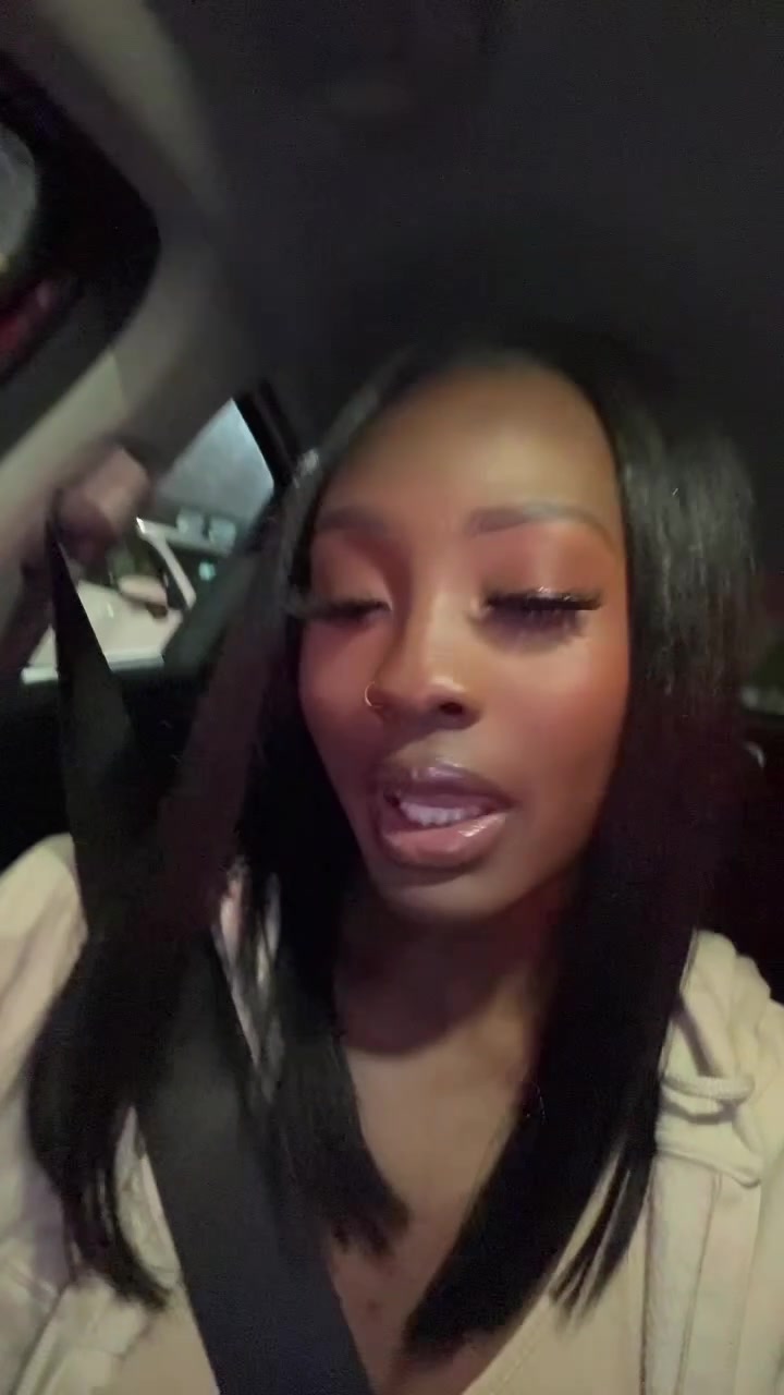 @dee._baby