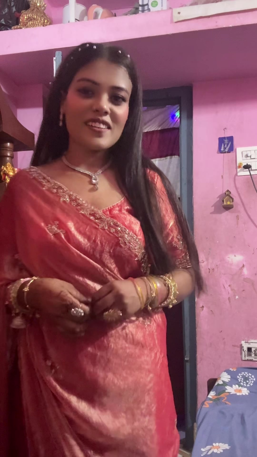 @ANJU MAHATO 🦋🕊️