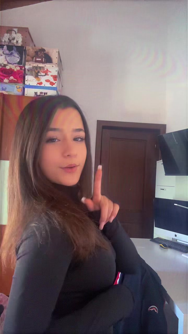 @CAMI💋