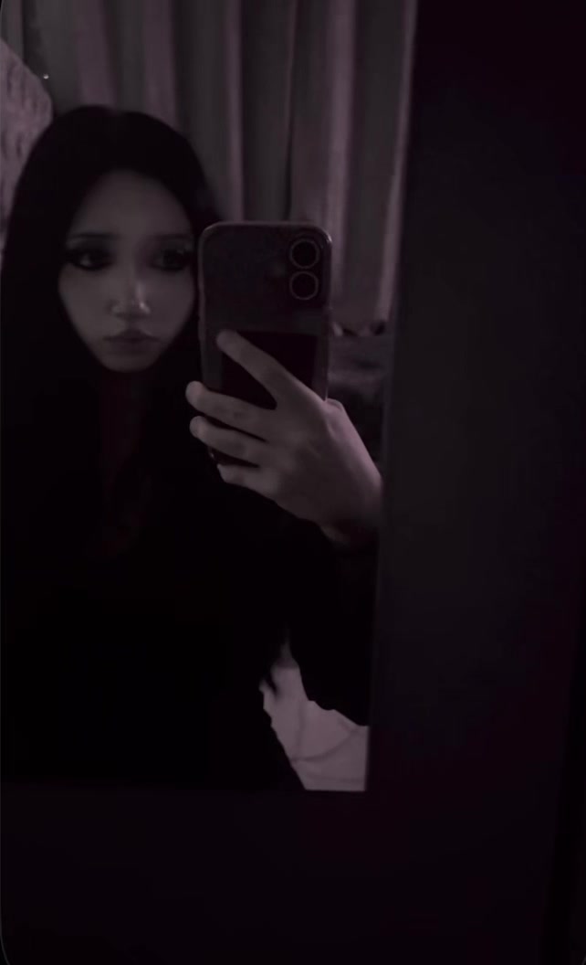 @𝖇𝖗𝖔𝖔𝖐𝖊 🧛🏻♀️ ݁ᛪ༙