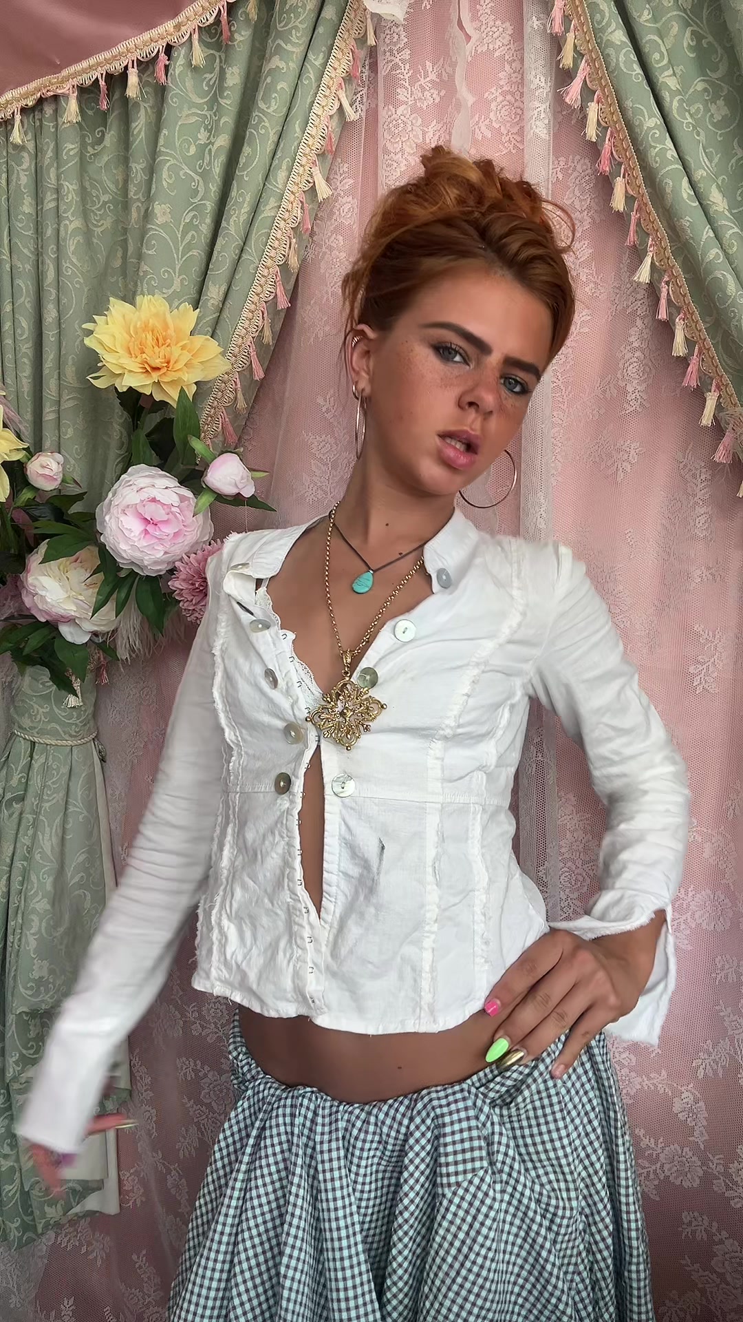 @⋆ ♱ ✩ Tegan Harris ✩ ♱ ⋆