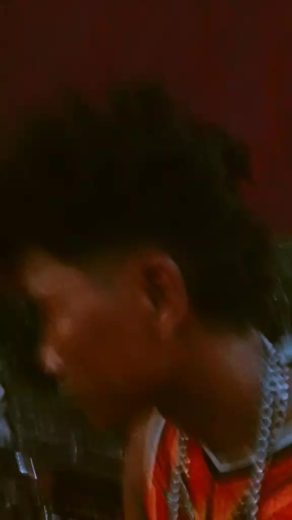 @Ay idol Rogie