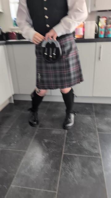 @Gothicpotato_