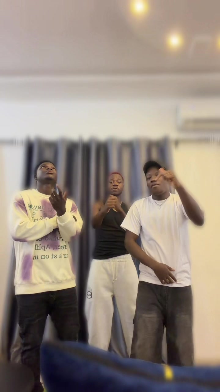 @MariusVds 🇧🇯 🇬🇭