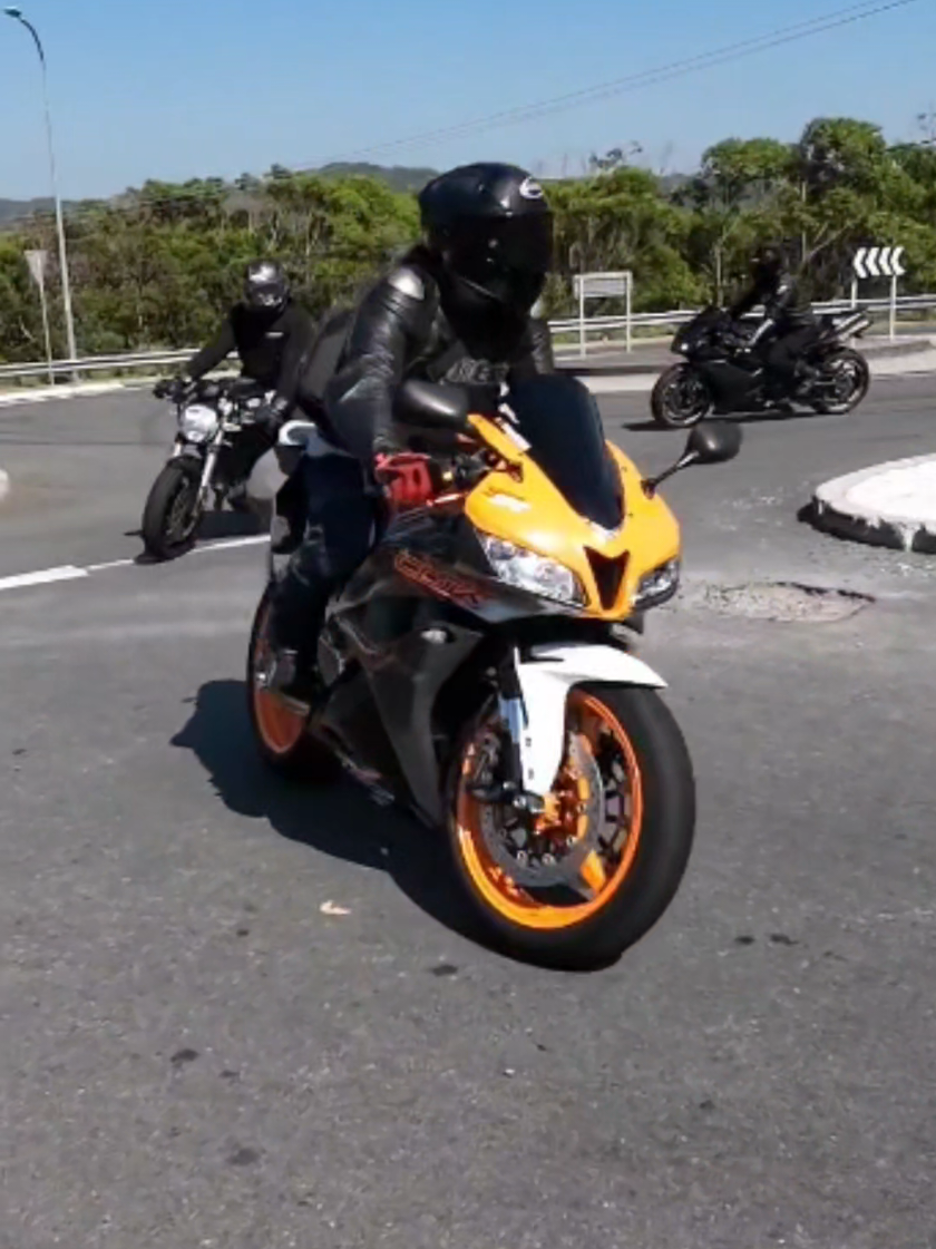 @FrankTriple Moto