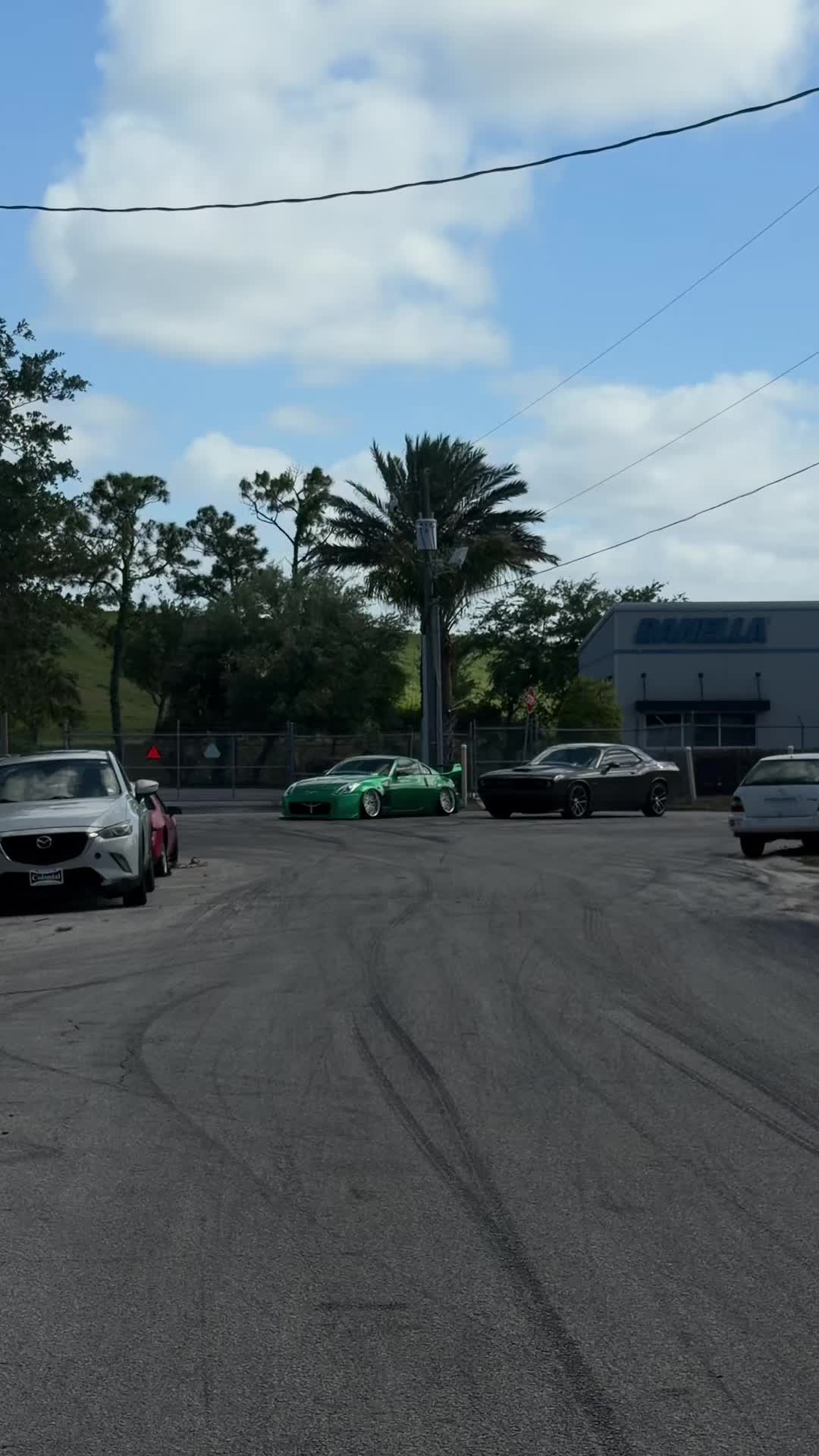 @Vq.los_