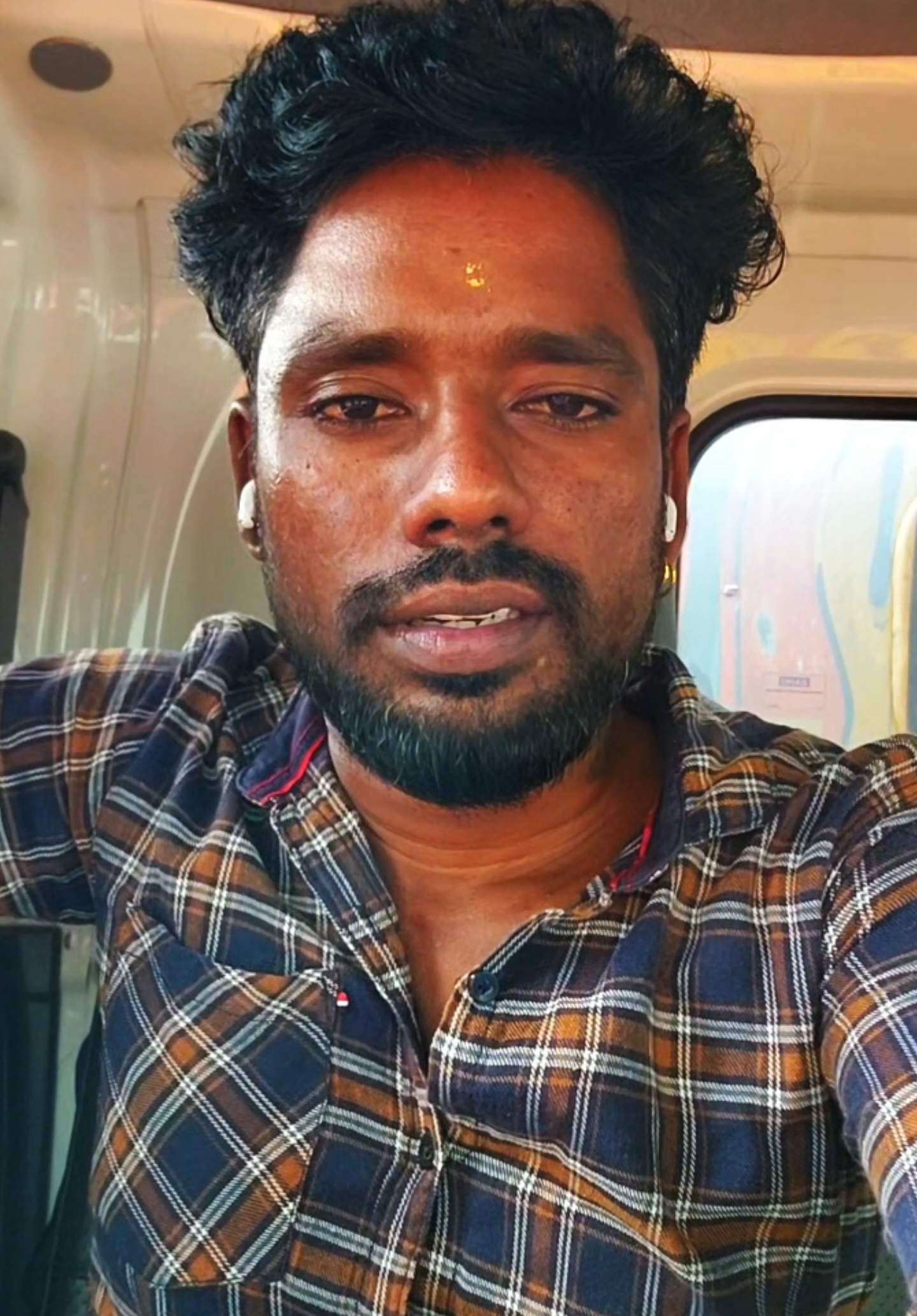 @அன்பு 🐅