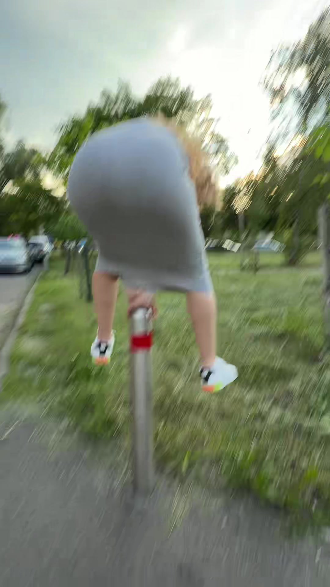 @Blondinka