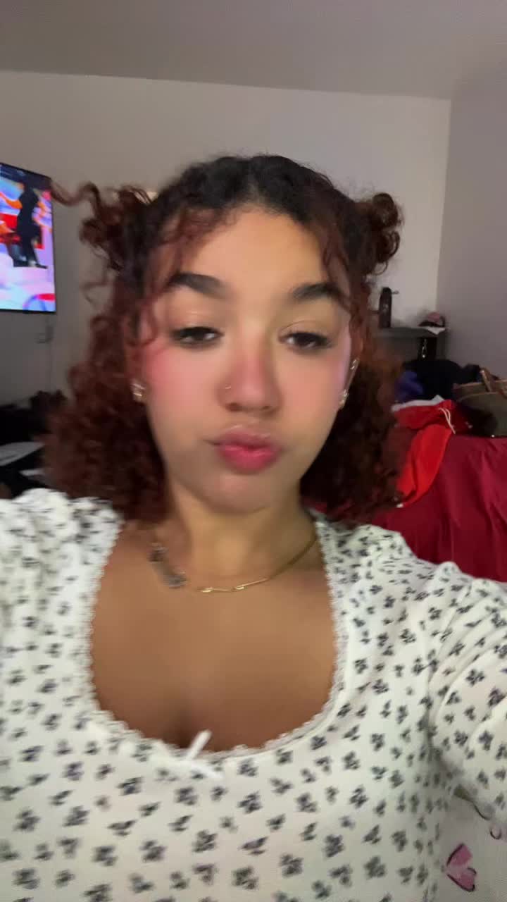 @CallmeAshhh