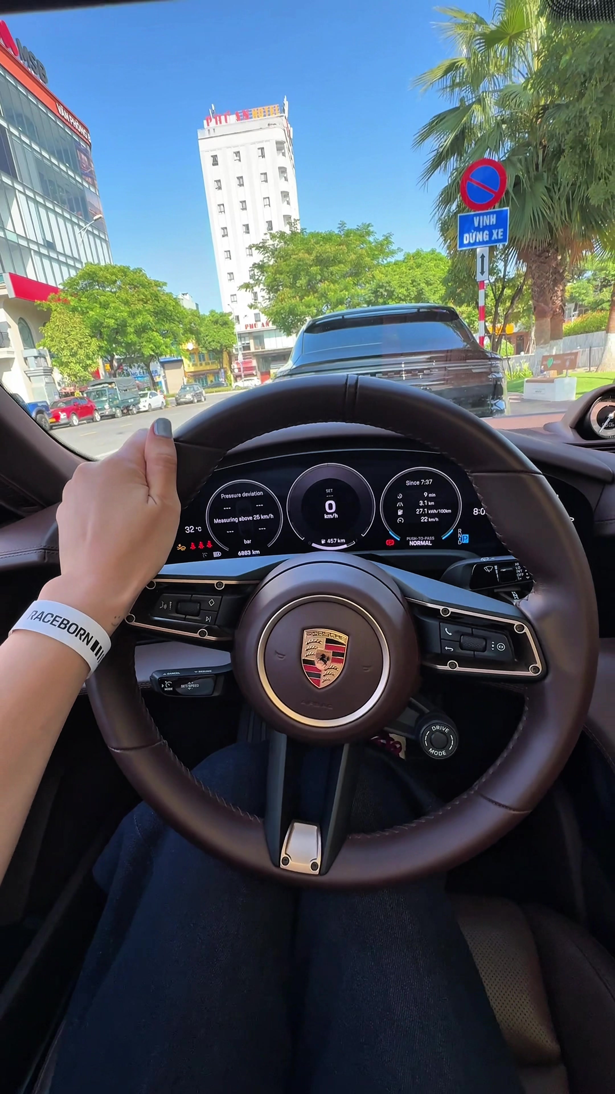 @M&Ecirc; PORSCHE