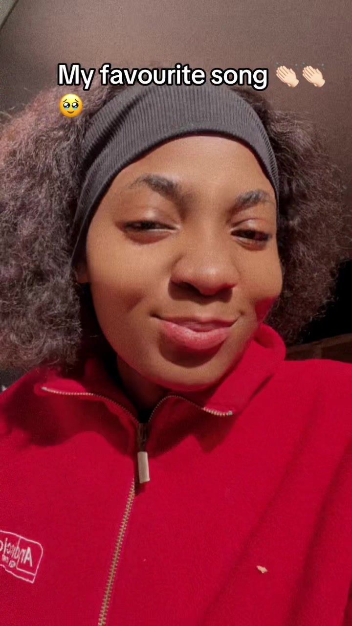 @Roxysibs7